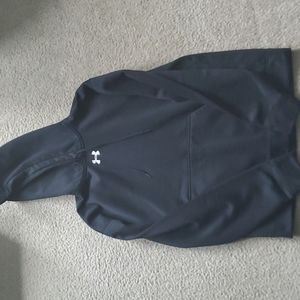 Medium black Under armour hoodie